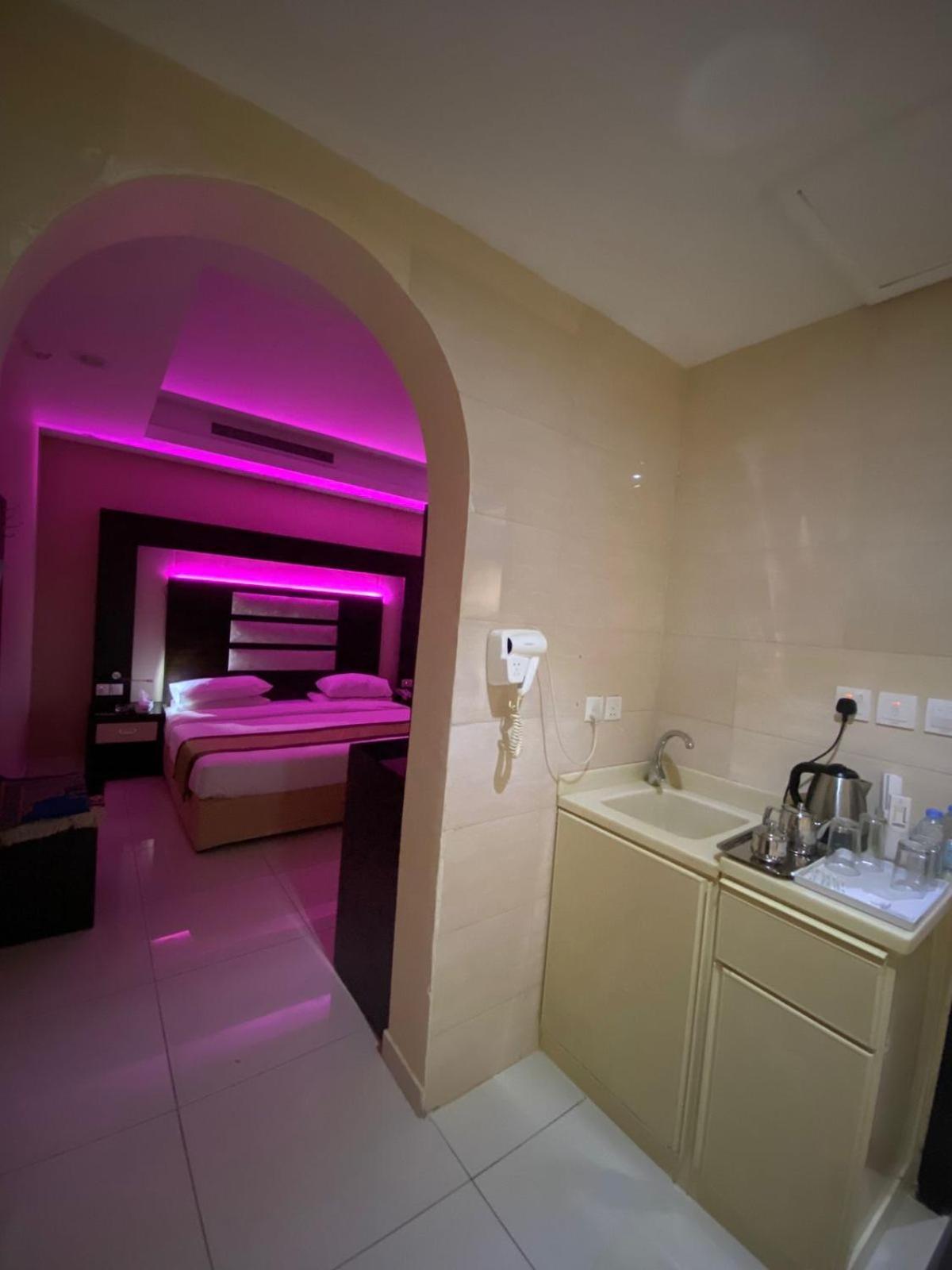 Al- Reef Hotel Jeddah Exterior photo